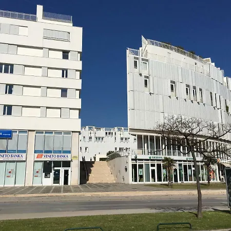 K Apartman